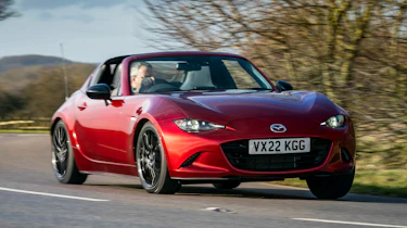 Mazda MX-5 RF - front cornering