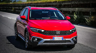 New Fiat Tipo Hybrid 2022 - tracking