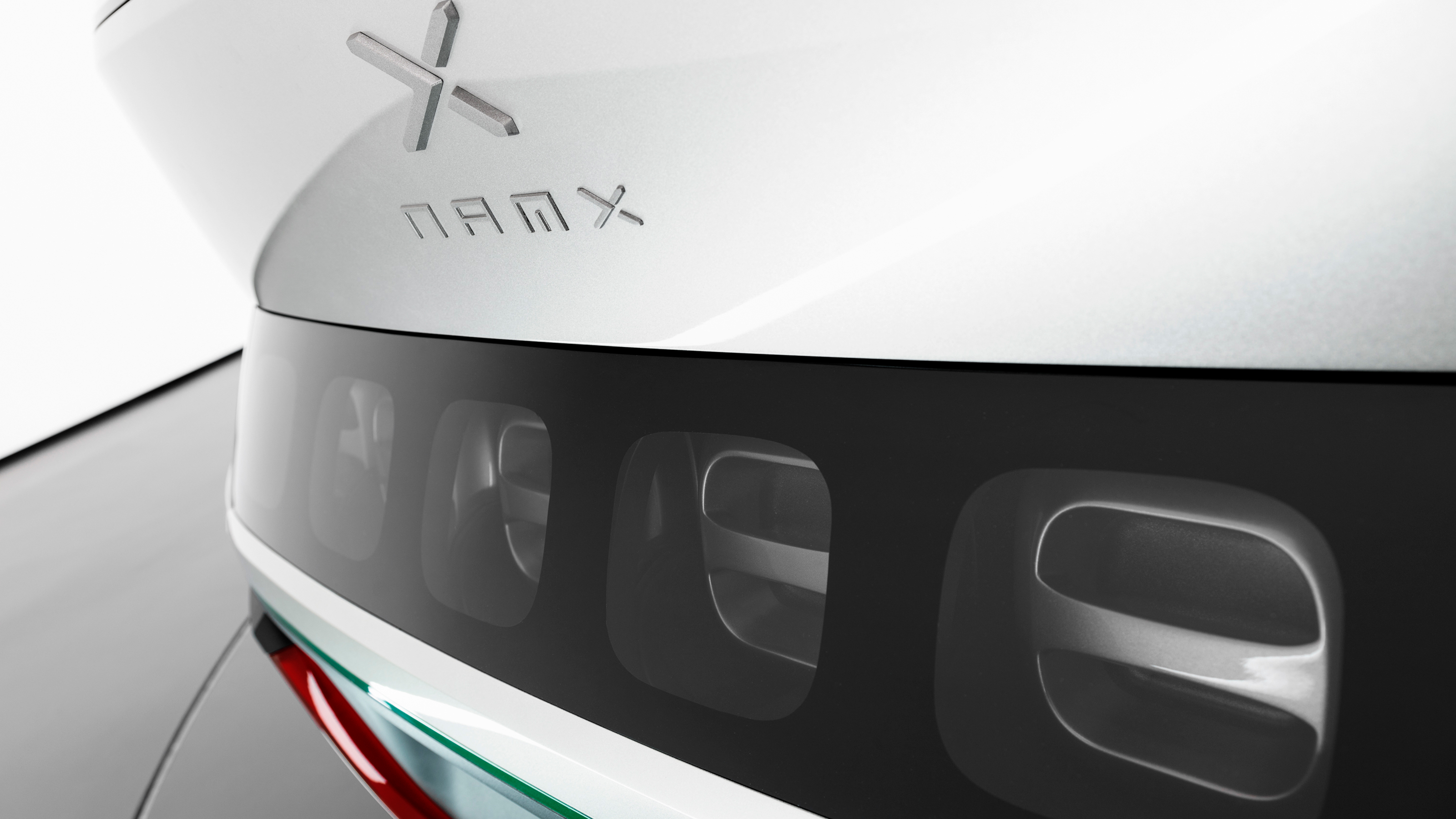 Pininfarina NAMX - tailgate