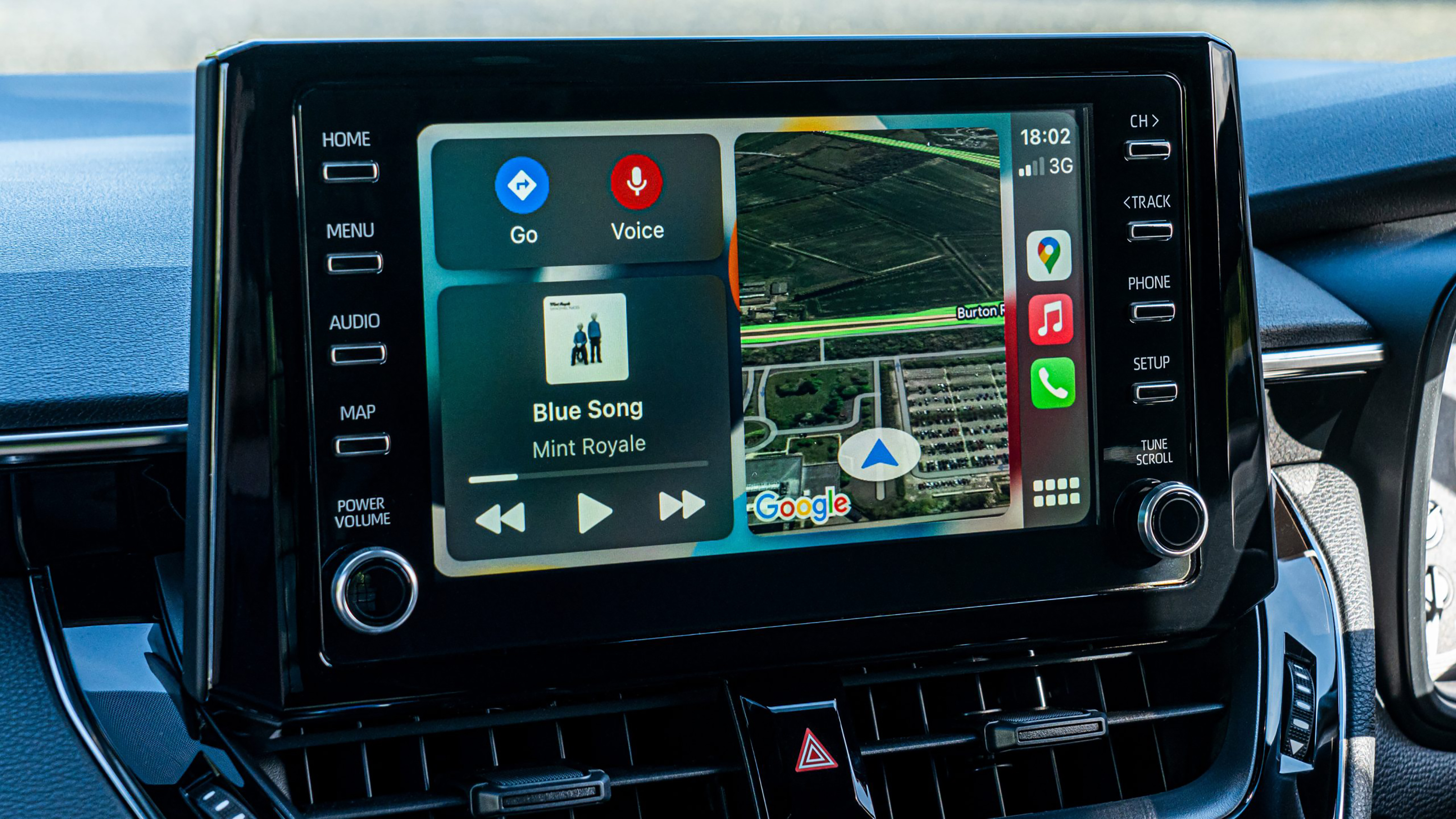 Toyota Corolla Commercial van - navigation