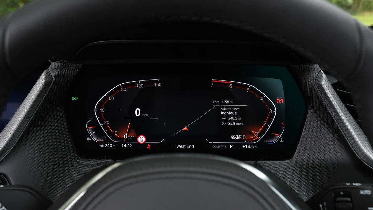 Used BMW 1 Series Mk3 - dials