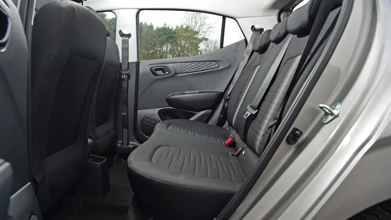 Used Hyundai i10 Mk3 - rear seats