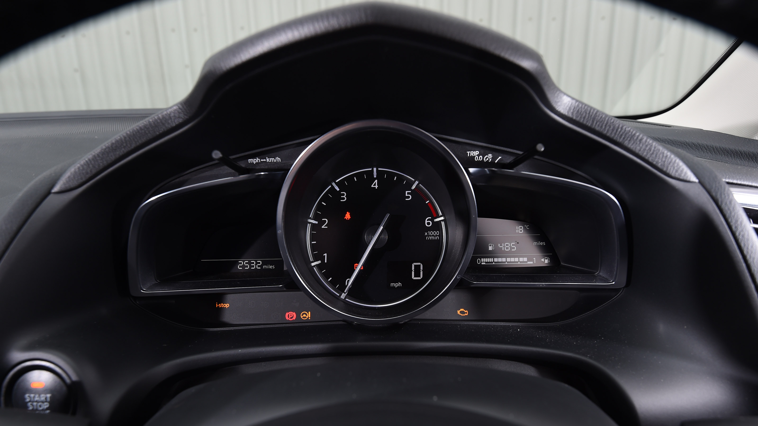 Used Mazda 3 Mk3 - dials