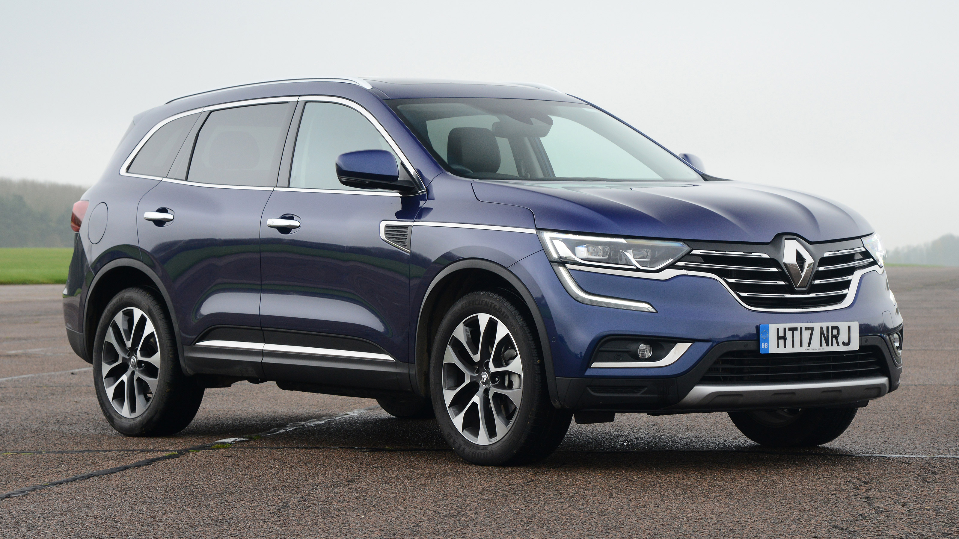 Used Renault Koleos Mk2 - front