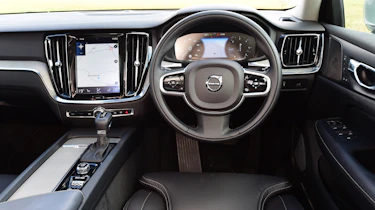 Used Volvo V60 - dash