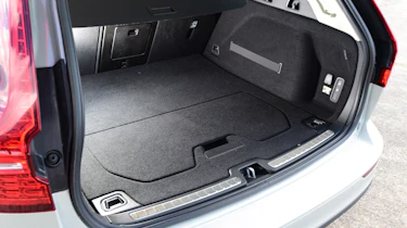 Used Volvo V60 - boot