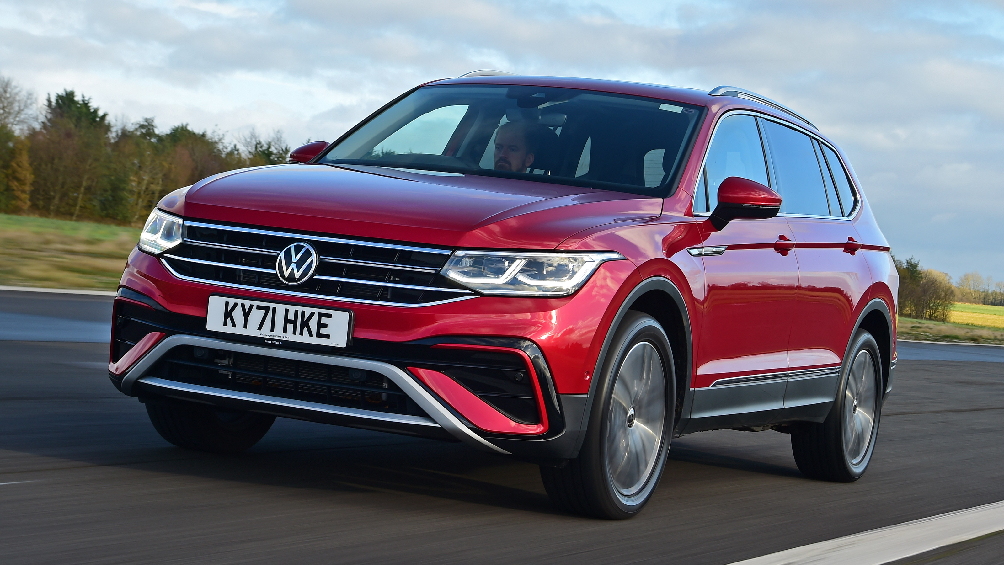 Volkswagen Tiguan Allspace - front
