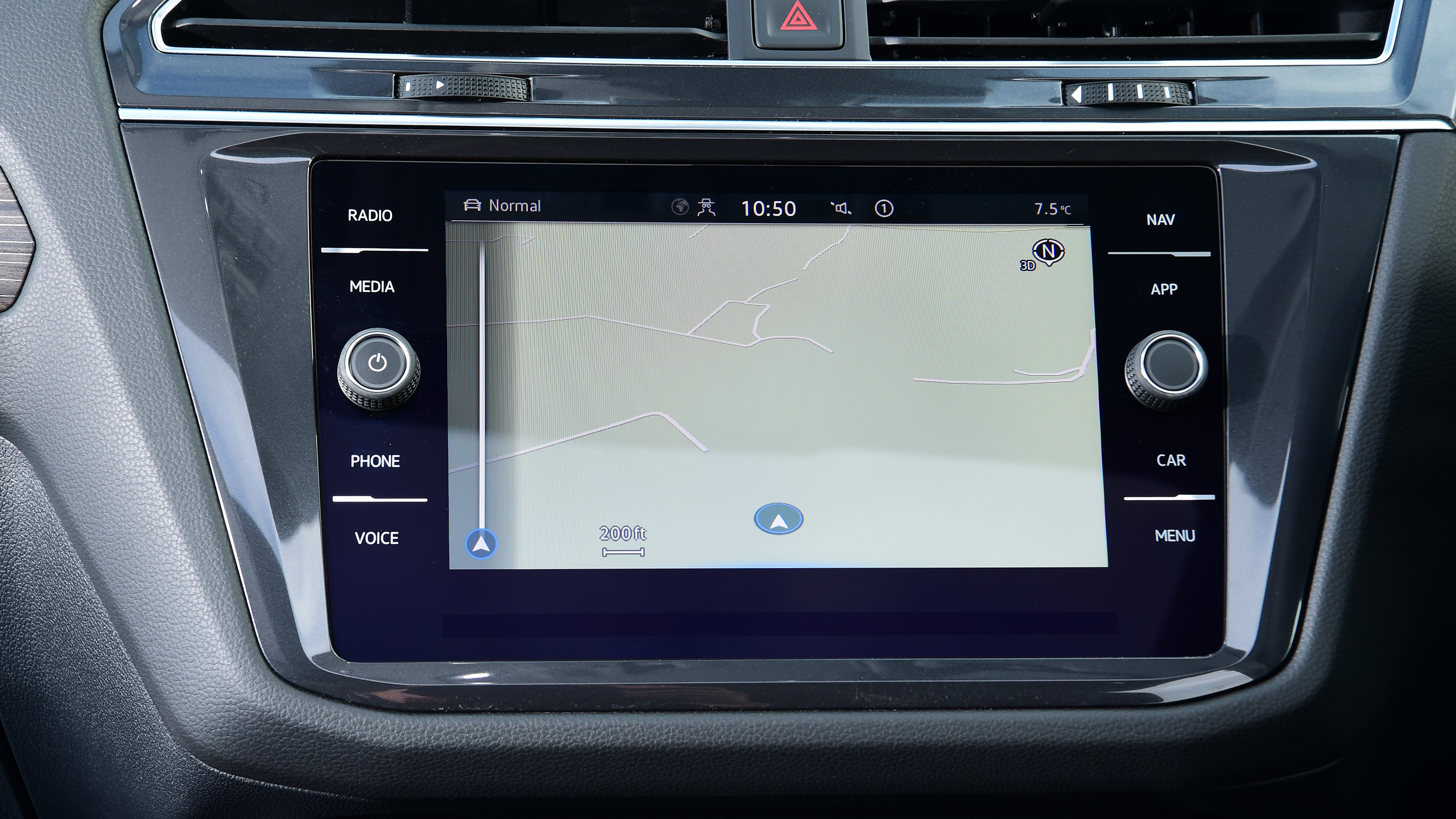 Volkswagen Tiguan Allspace - sat-nav
