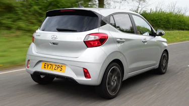 Toyota Aygo X vs Hyundai i10 vs Fiat 500 group test - Hyundai i10 rear tracking