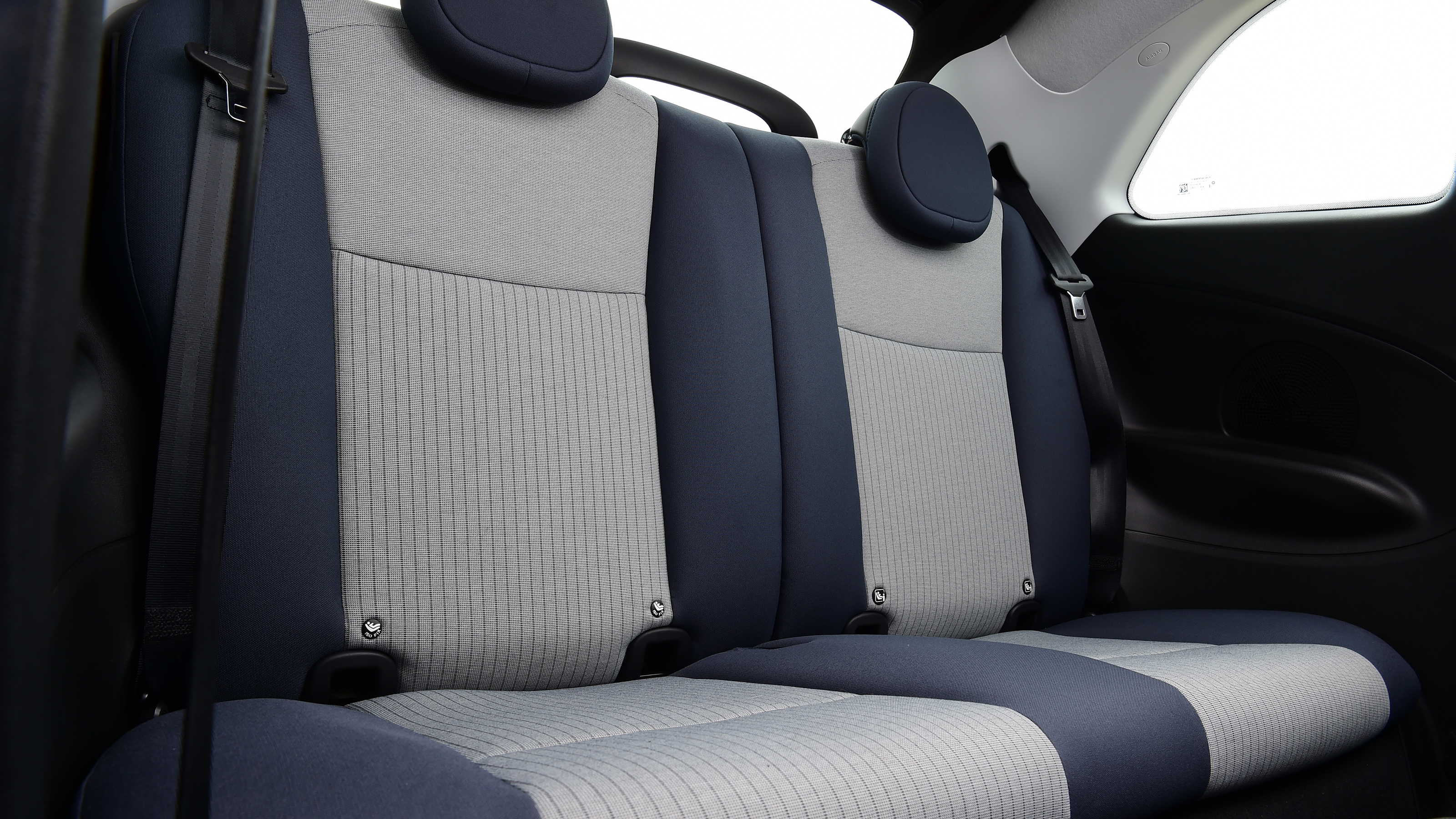 Toyota Aygo X vs Hyundai i10 vs Fiat 500 group test - Fiat 500 rear seats