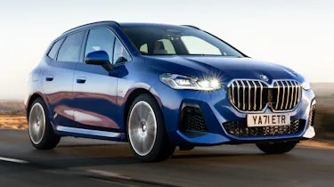 BMW 223i Active Tourer - front tracking