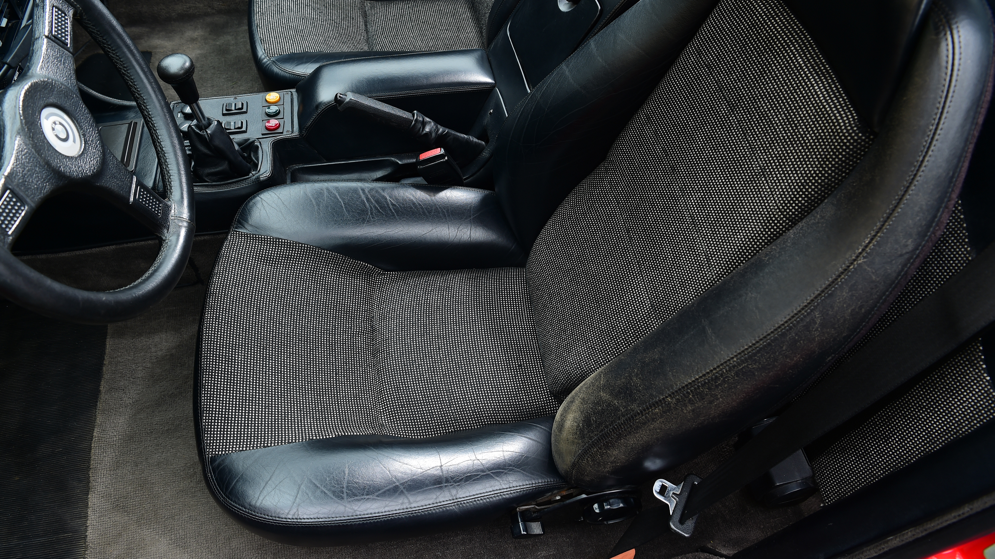 BMW M1 interior