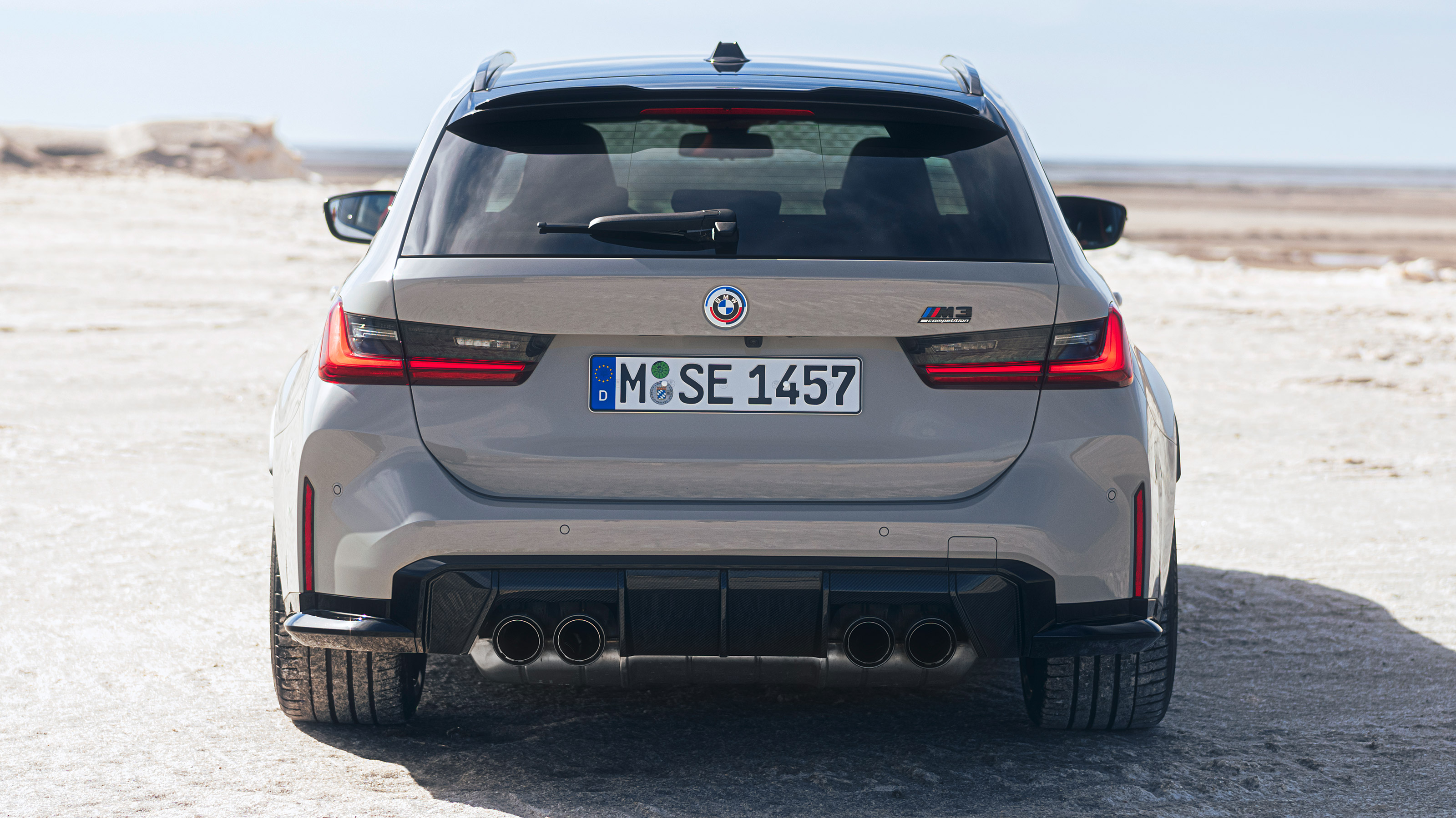 BMW M3 Touring - full rear static