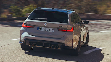 BMW M3 Touring - rear cornering