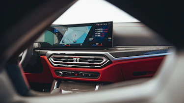 BMW M3 Touring - screen
