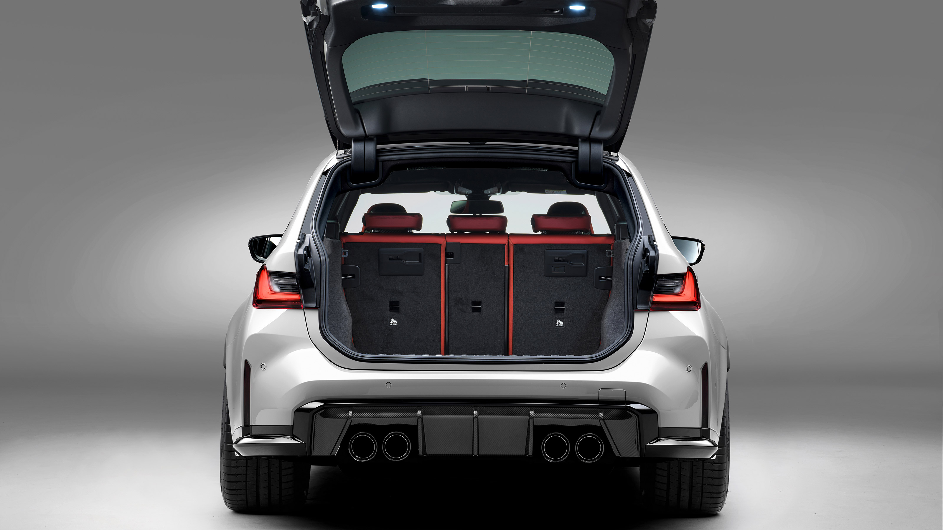 BMW M3 Touring - boot
