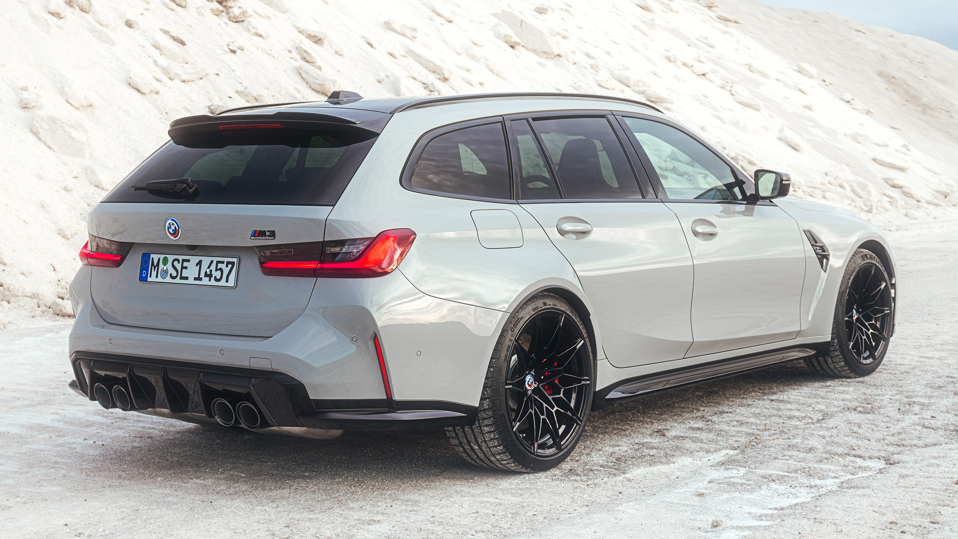 BMW M3 Touring - rear static