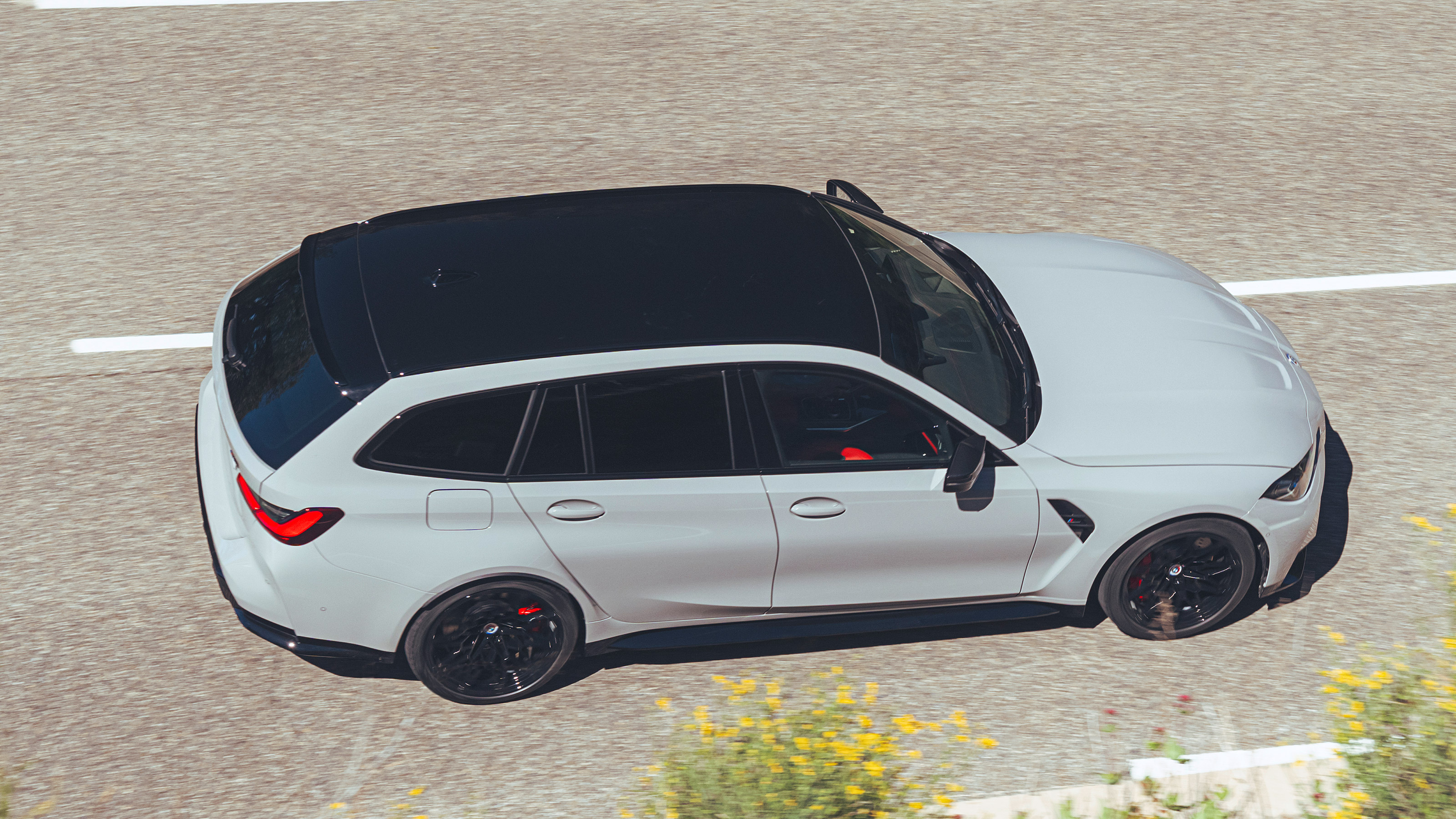 BMW M3 Touring - above