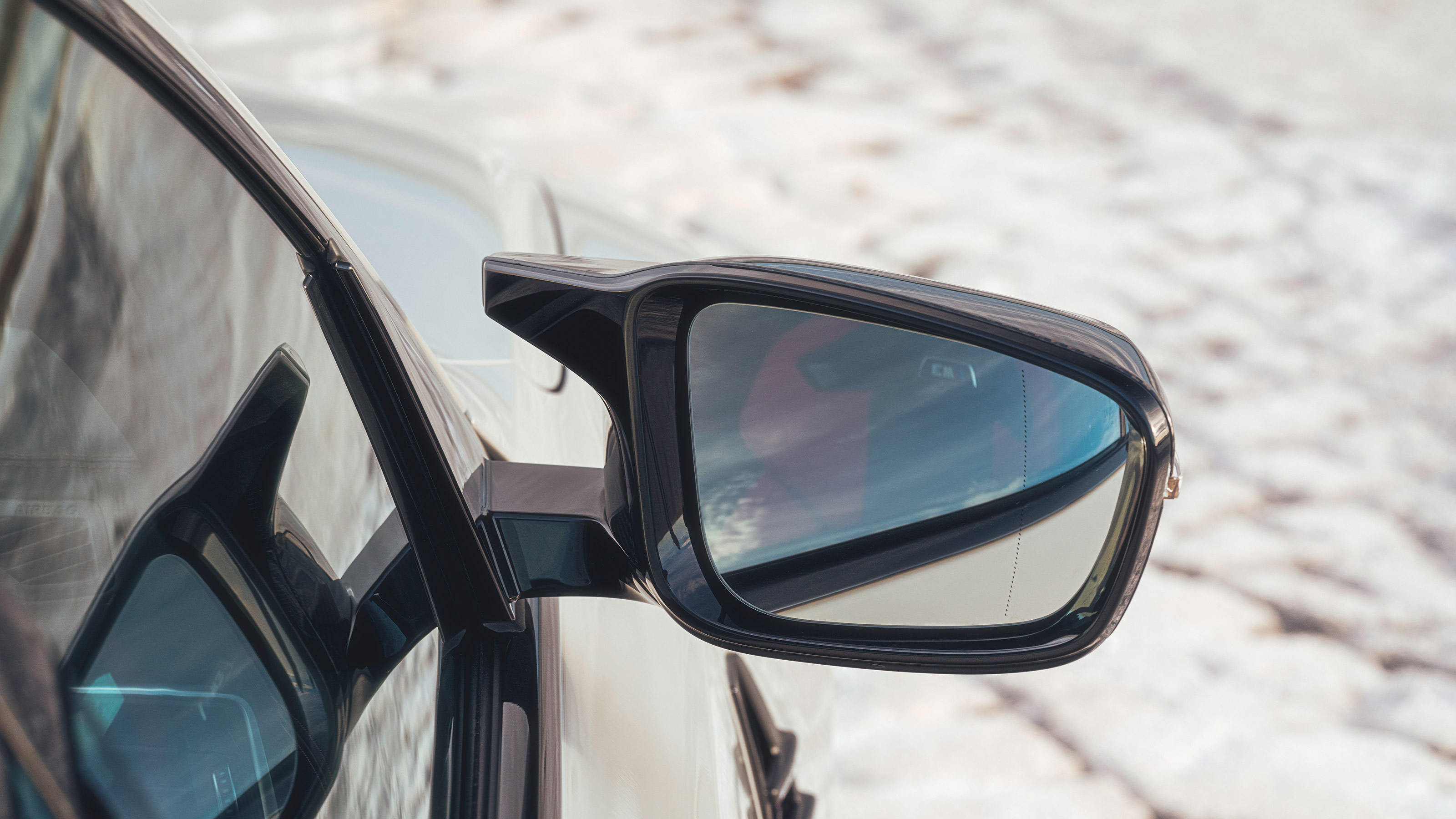 BMW M3 Touring - wing mirror
