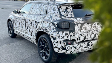Baby Jeep spy shots 2022