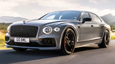 Bentley Flying Spur S - front tracking