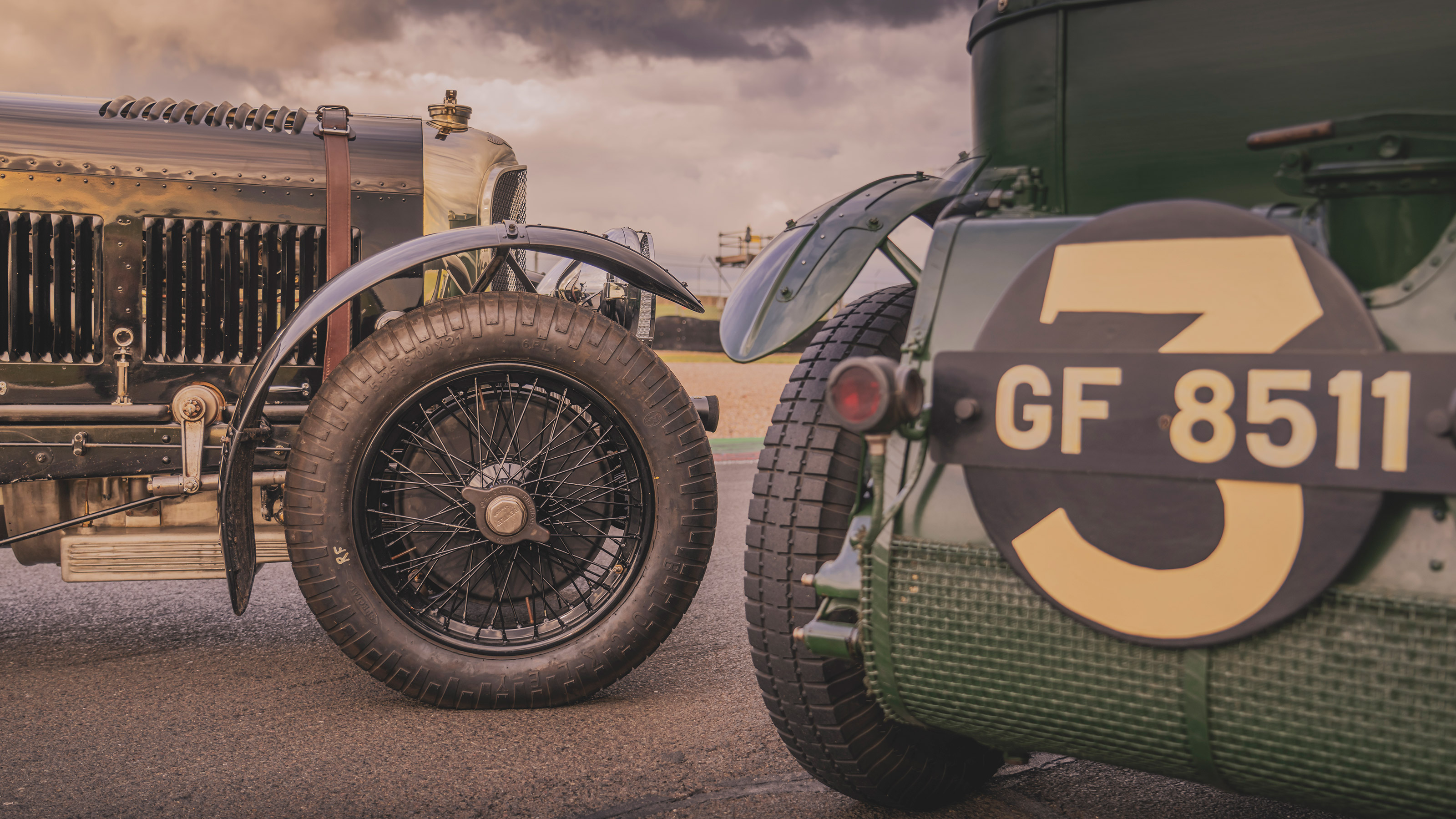 Bentley Speed Six Continuation Series - detail