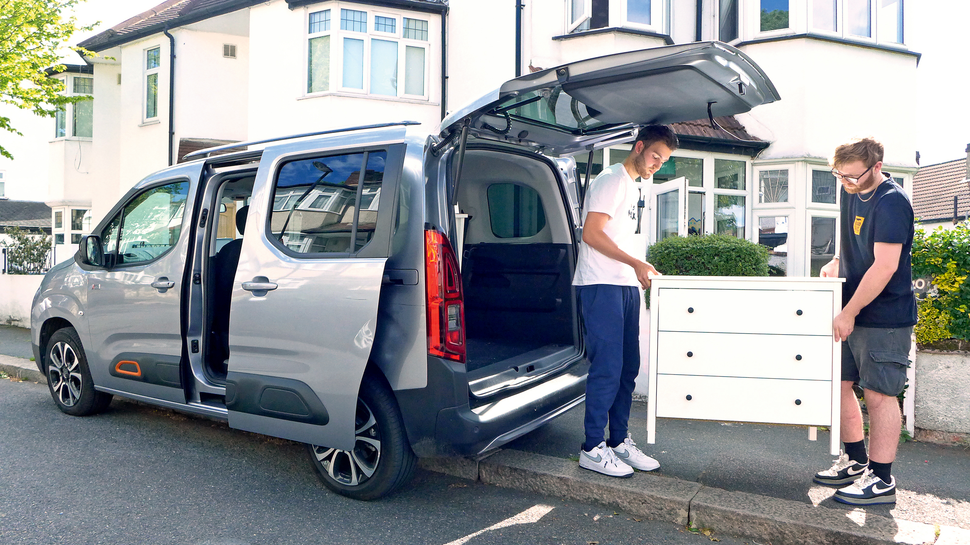 Citroen E-Berlingo long-termer 3rd report - loading furniture
