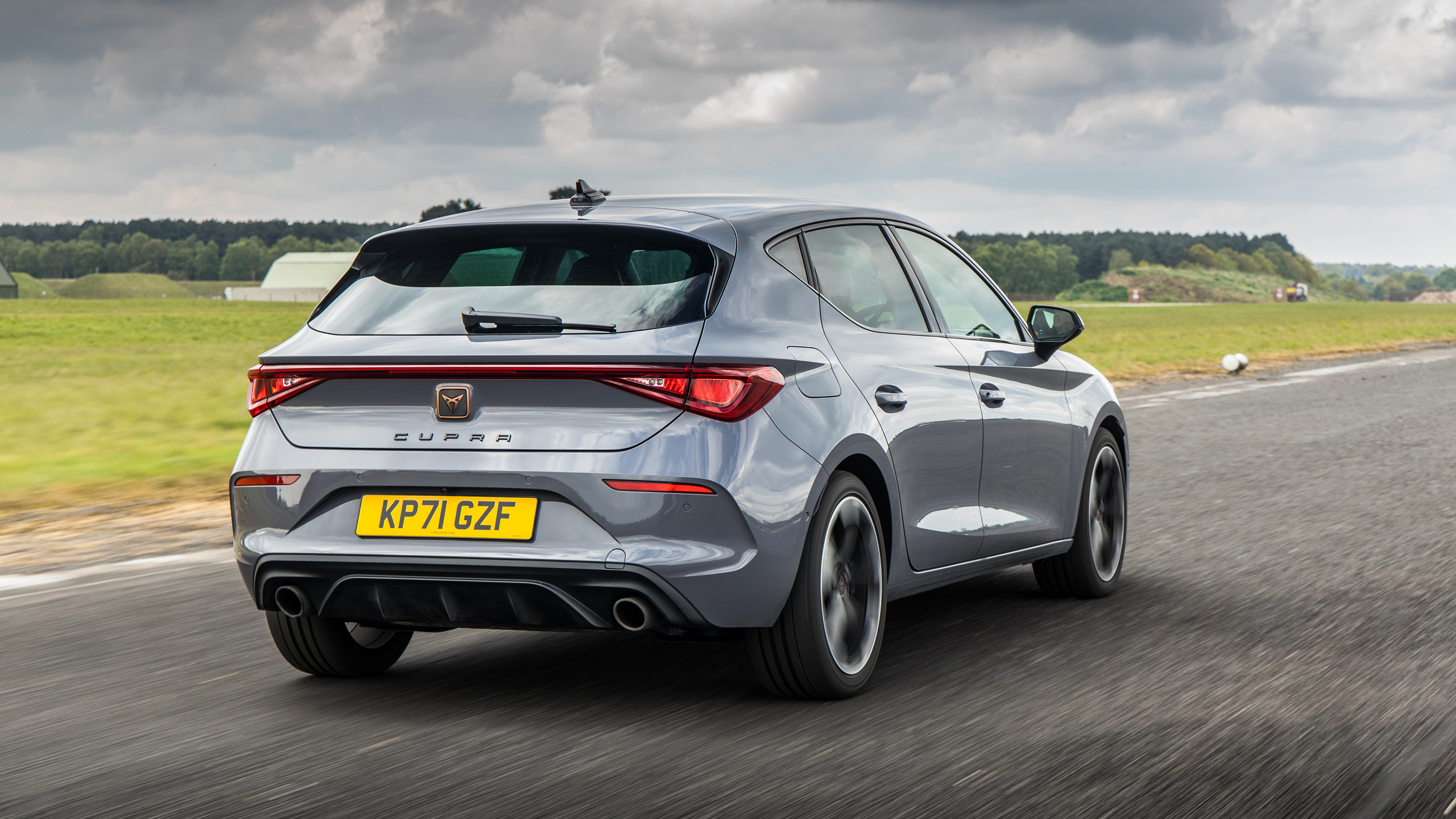 Cupra Leon 245 VZ1 tracking