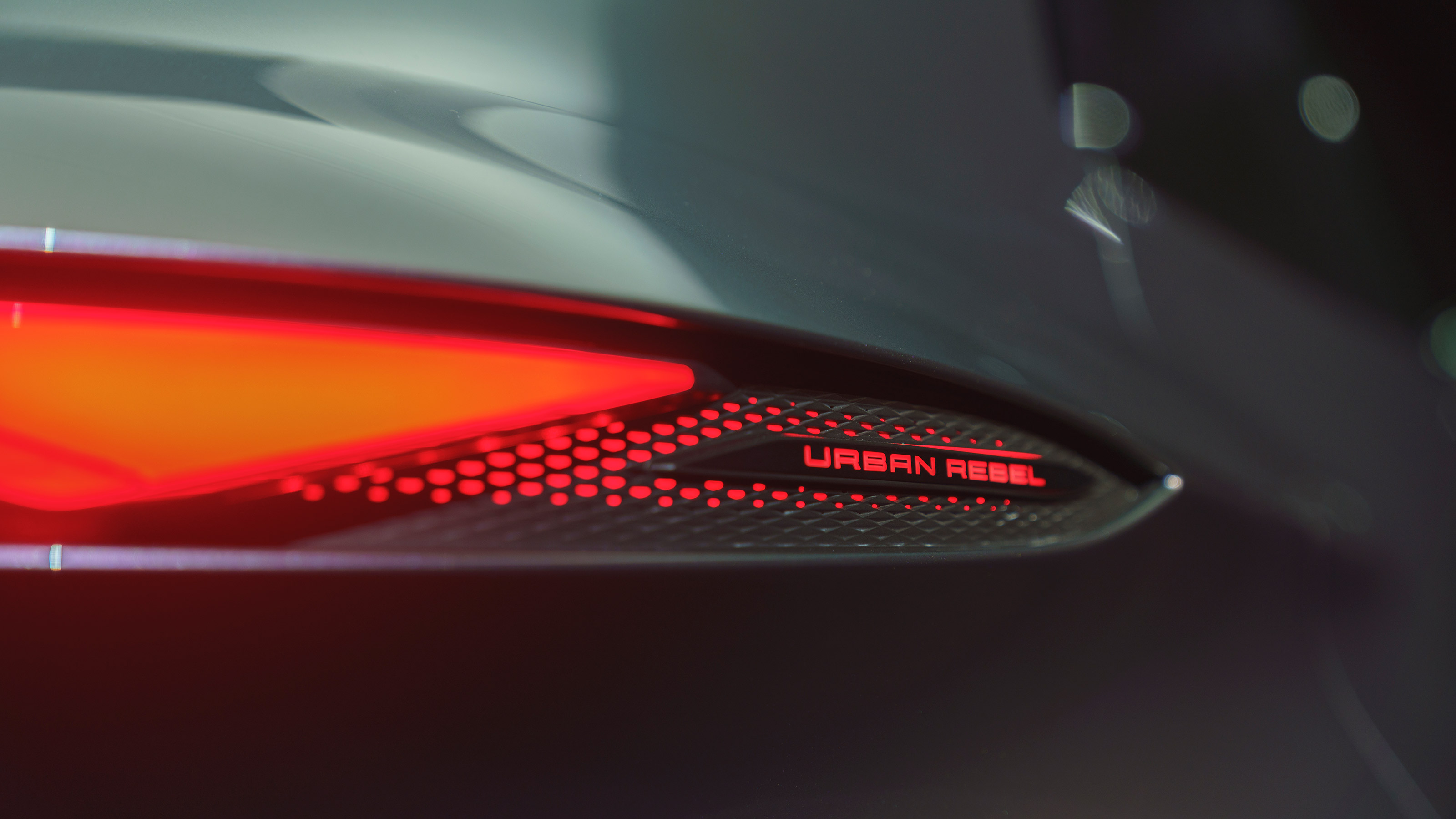 Cupra UrbanRebel - rear lights