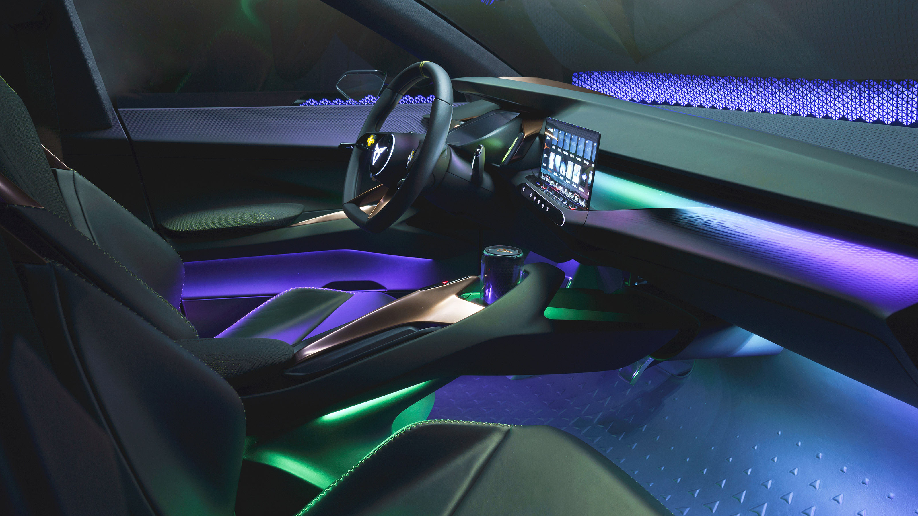 Cupra UrbanRebel - cabin