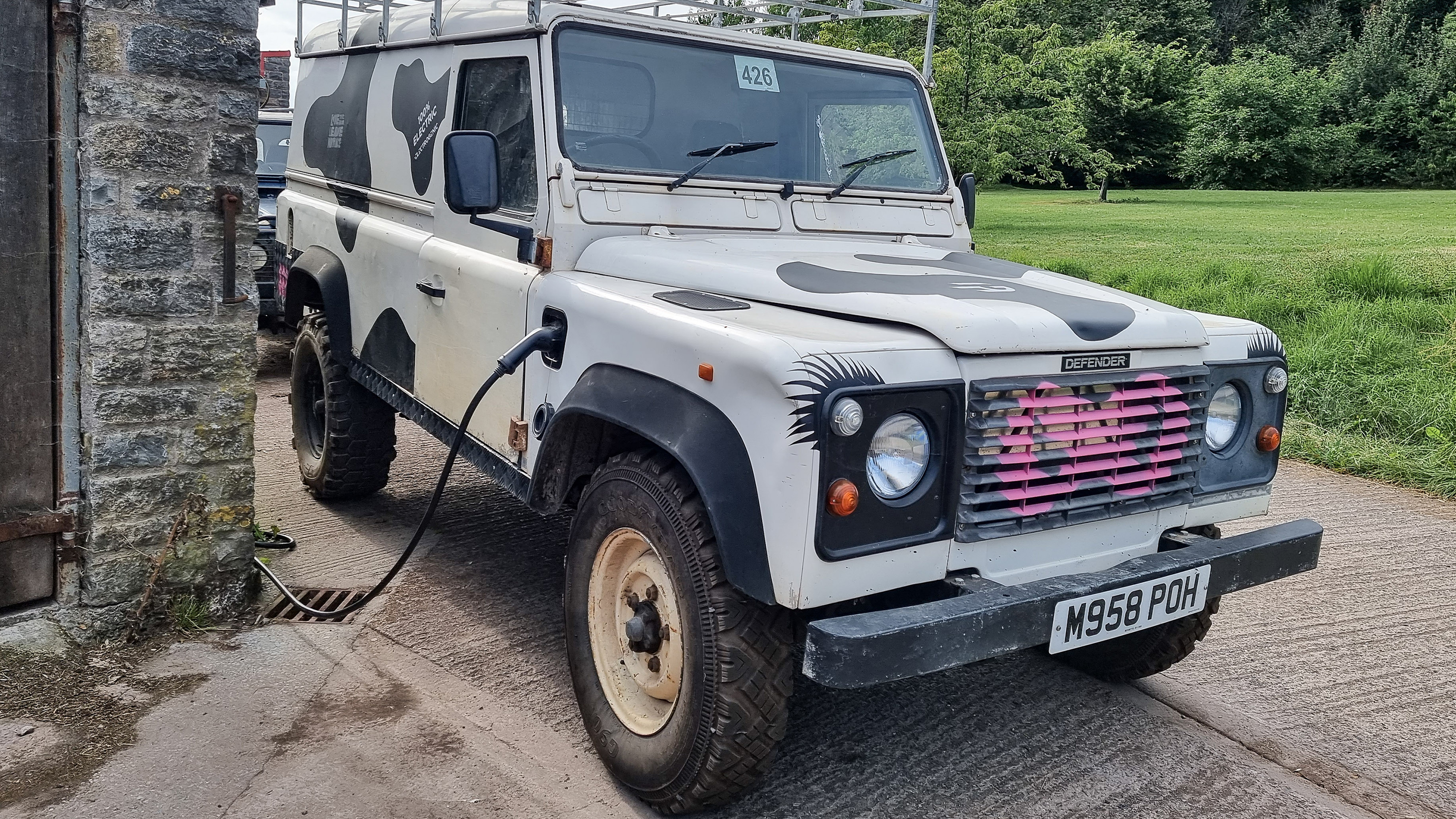Electrogenic Land Rover Defender - charging