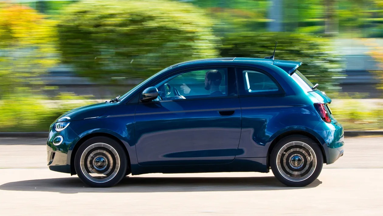 Fiat 500 - side