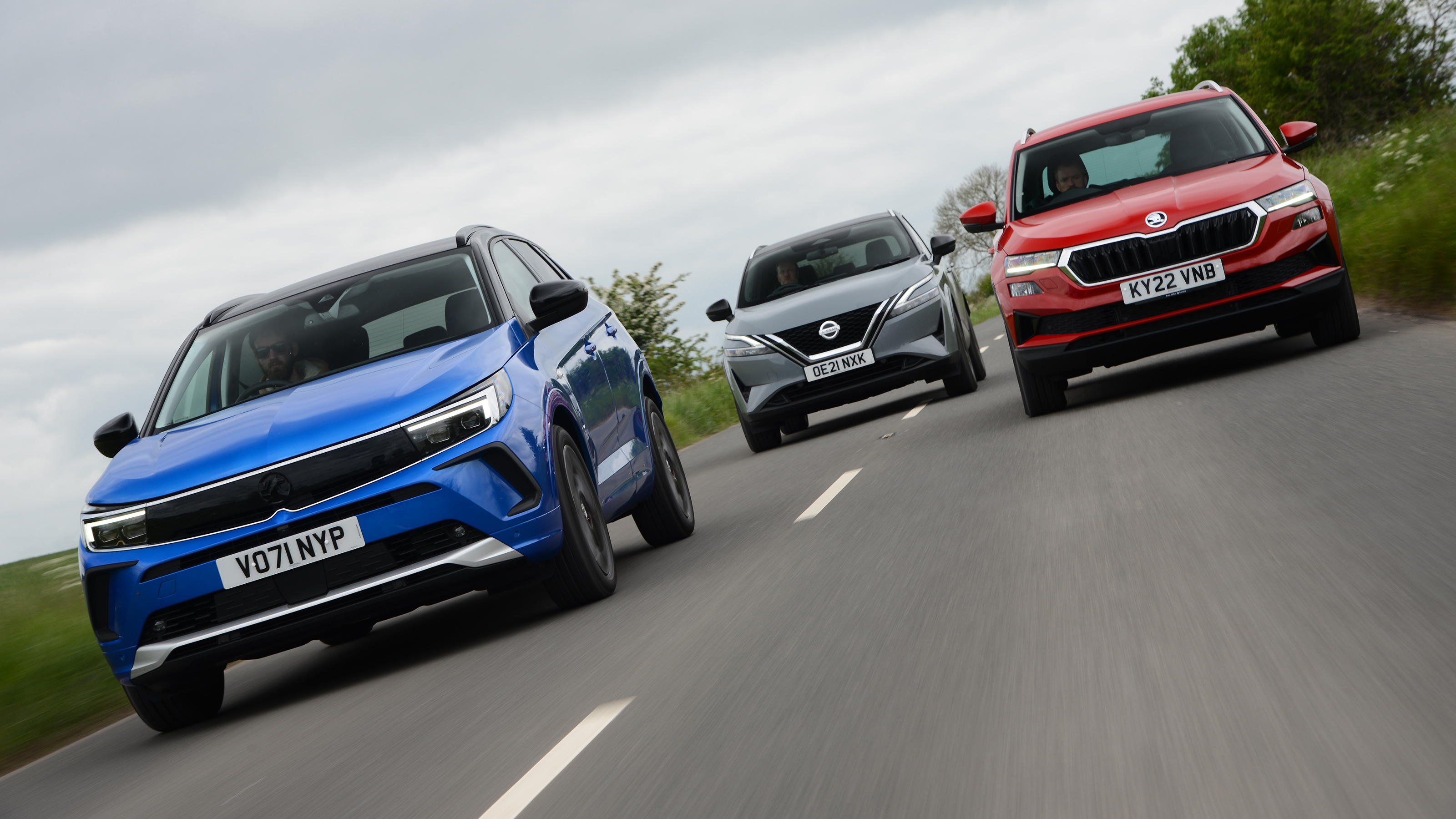 Grandland vs Karoq vs Qashqai - three car tracking