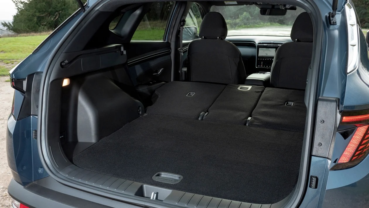 Hyundai Tucson - boot