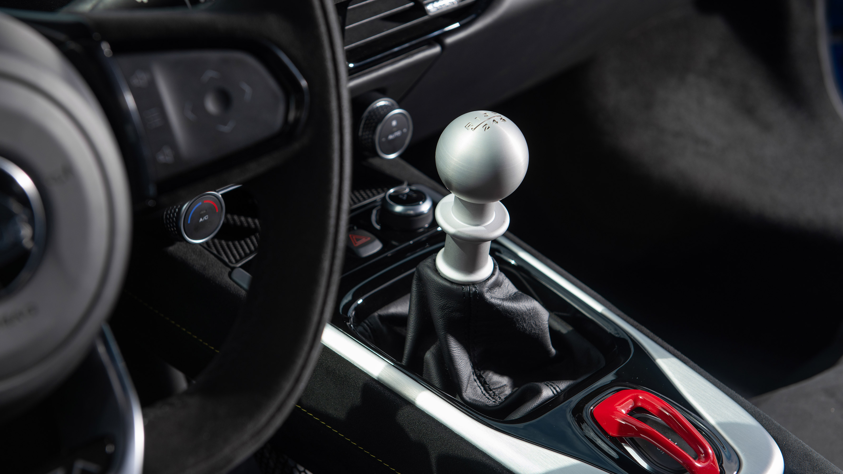 Lotus Emira - transmission