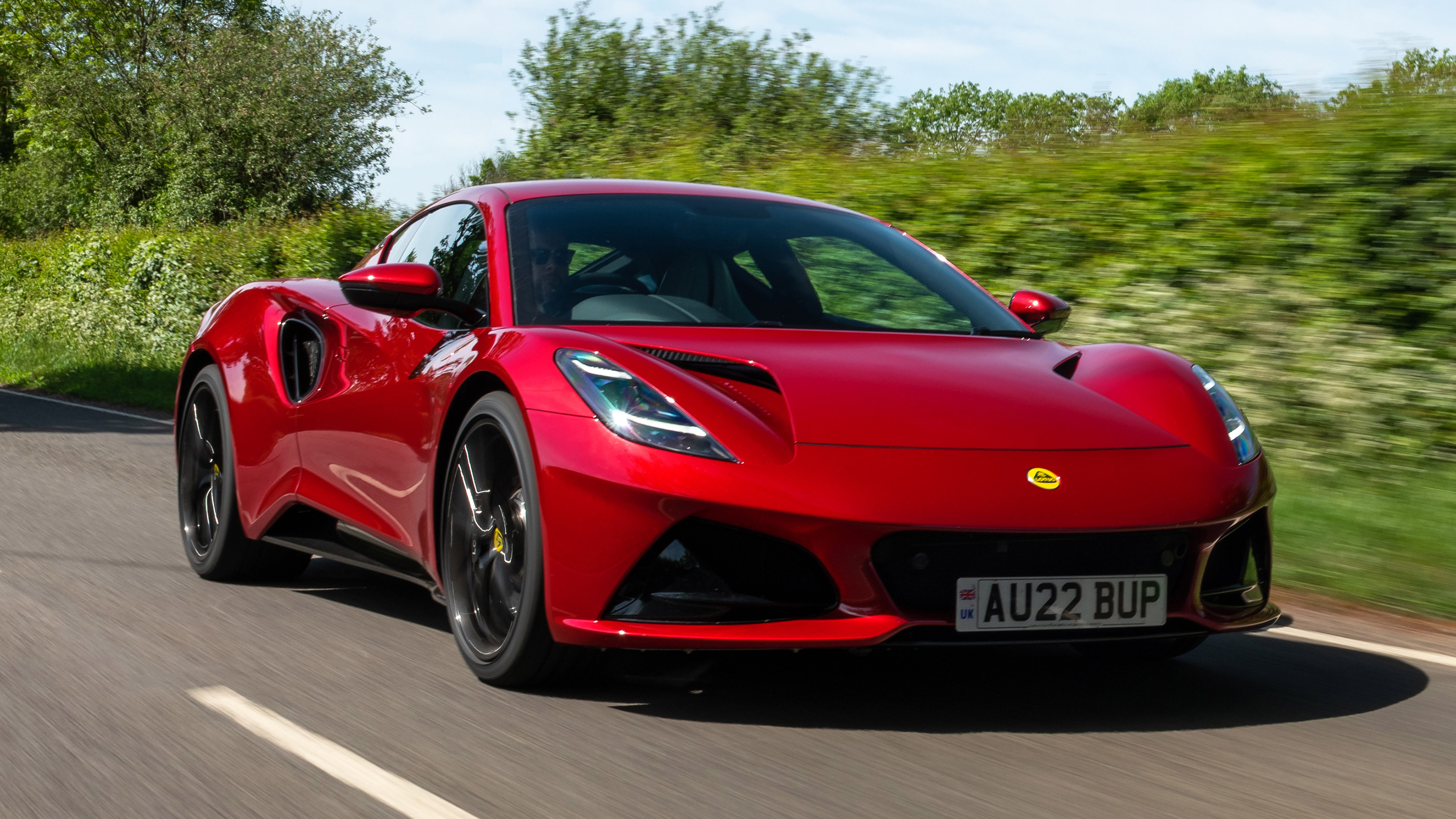 Lotus Emira - front action