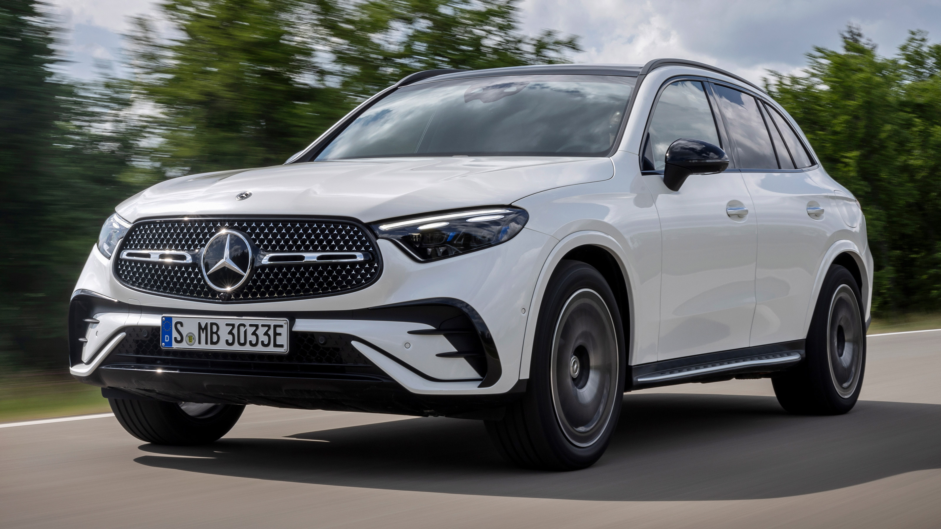 Mercedes GLC - front