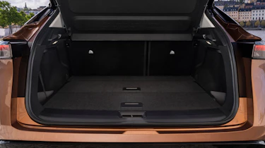 Nissan Ariya - boot
