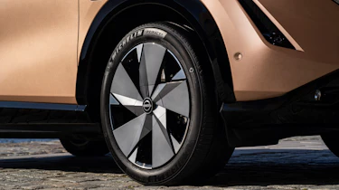 Nissan Ariya - wheel