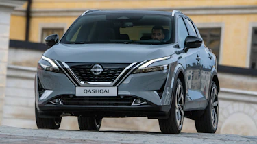 Nissan Qashqai e-Power - front action