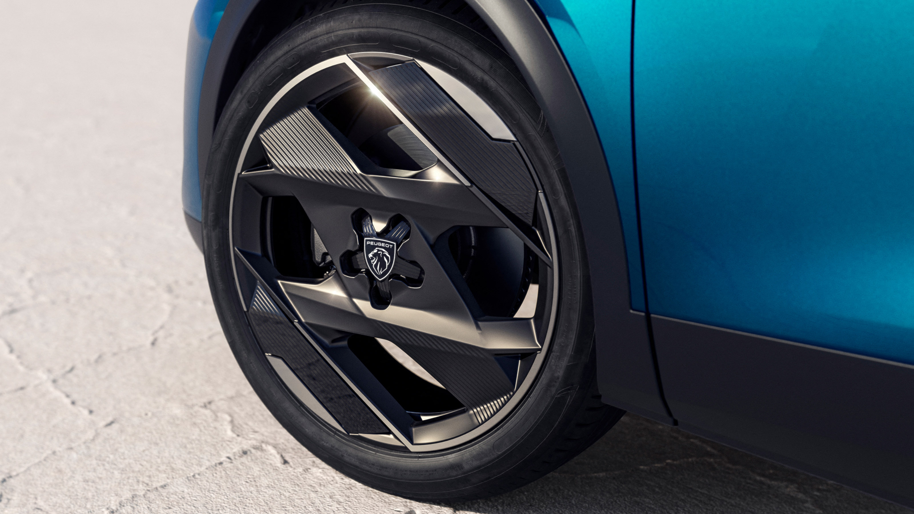 Peugeot 408 - wheel