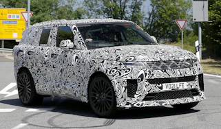 Range Rover Sport SVR test car - front