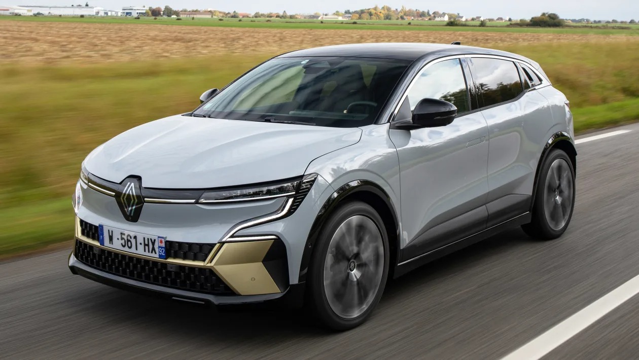 Renault Megane E-Tech Electric - front