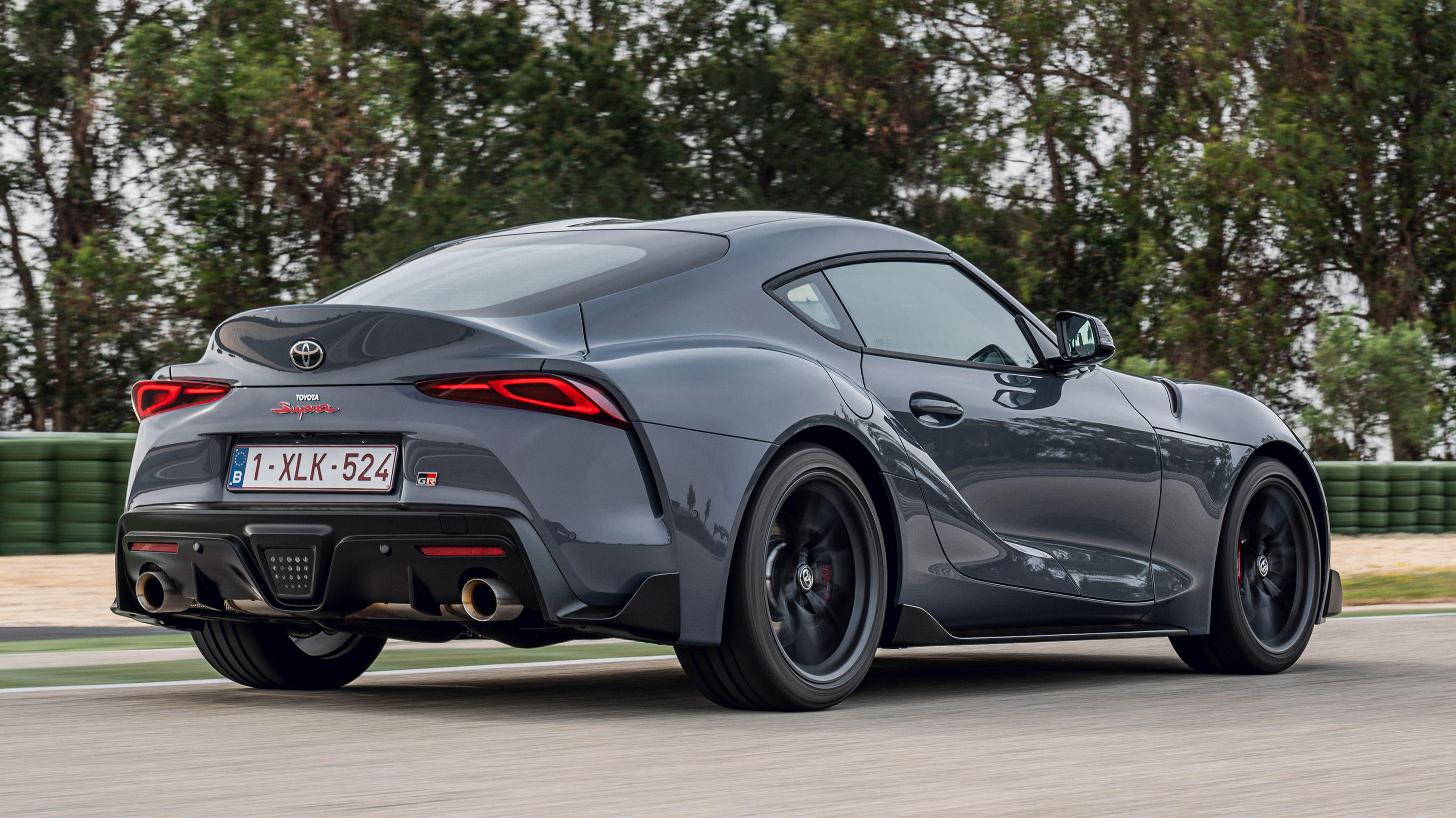 Toyota Supra manual - rear