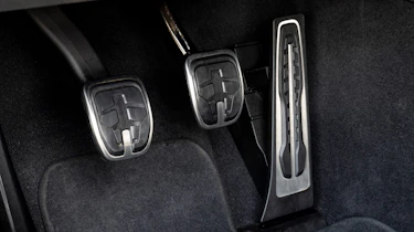 Toyota Supra manual - pedals
