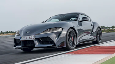 Toyota Supra manual - front tracking