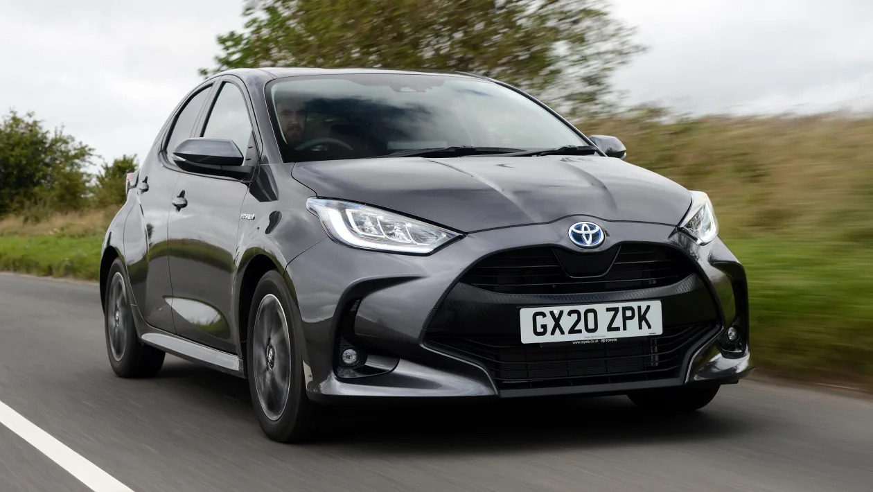Toyota Yaris - front