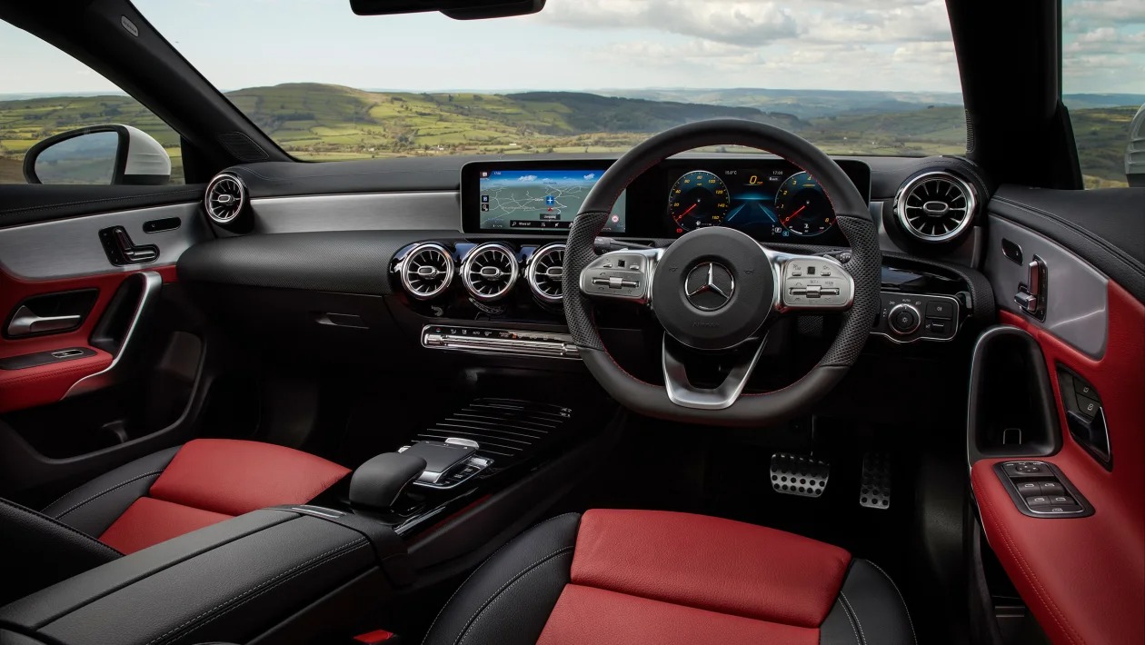 Used Mercedes CLA Mk2 - dash