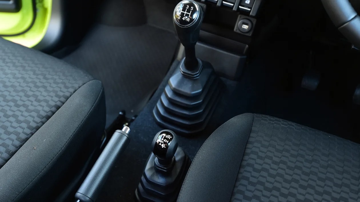 Suzuki Jimny Mk4 - transmission