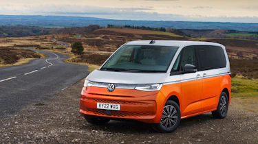 VW Multivan eHybrid static